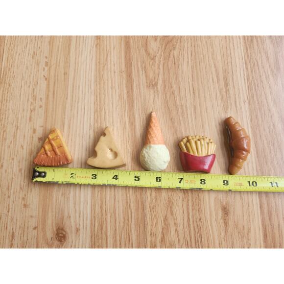 Lot of 5 Food Fridge Magnets Croissant Ice Cream Pie Cheese Fries Kitchen Decor - Picture 3 of 9